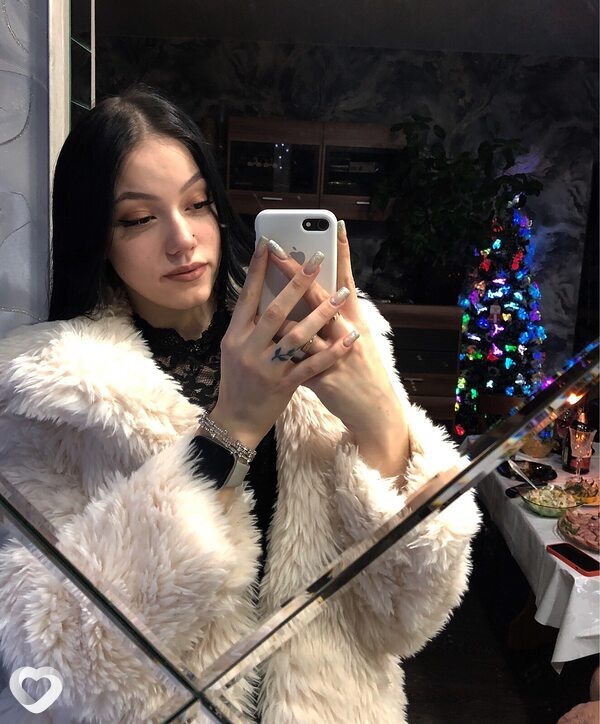 Виктория, 20, Красноярске — анкета №978200