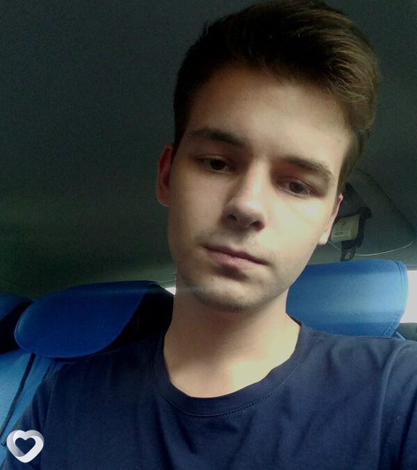 Максим, 21, Волгограде — анкета №978725