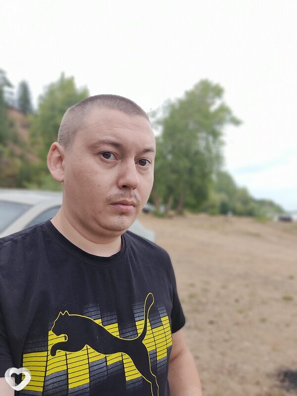 Олег, 32, Ижевске — анкета №980201