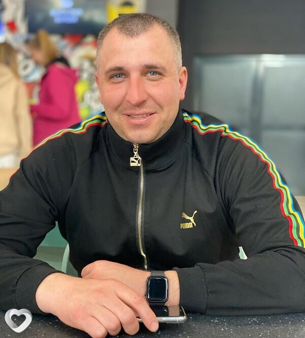 Дмитрий, 22, Артеме — анкета №980207