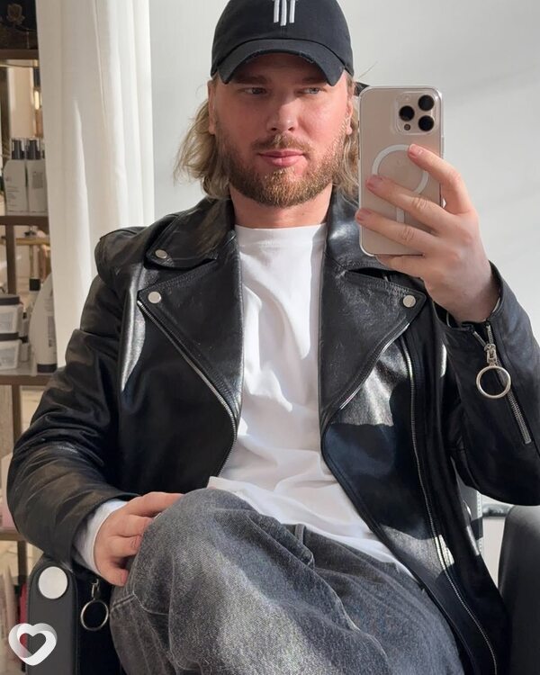 Алексей, 21, Москве — анкета №980540