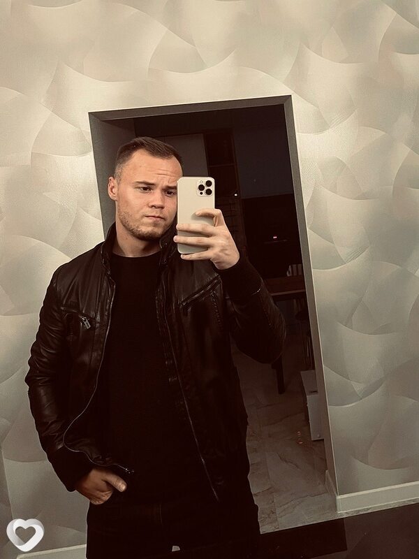 Евгений, 27, Петрозаводске — анкета №980919