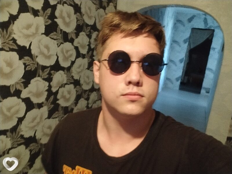Никита, 21, Гомеле — анкета №980809