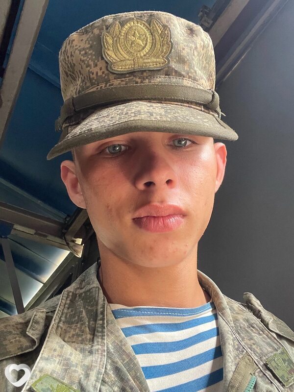 Anton, 24, Брянске — анкета №980957