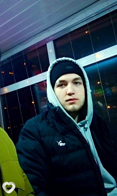 Макс, 22, Сергиеве Посаде — анкета №981112