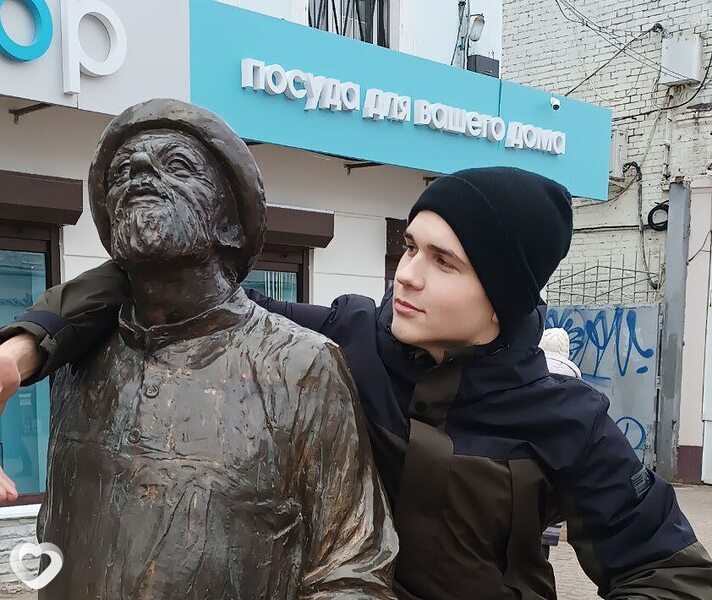 Ярослав, 21, Калуге — анкета №981269