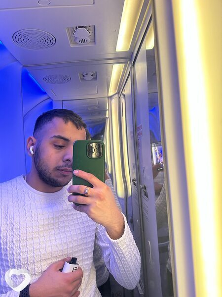 Рустам, 23, Москве — анкета №981271