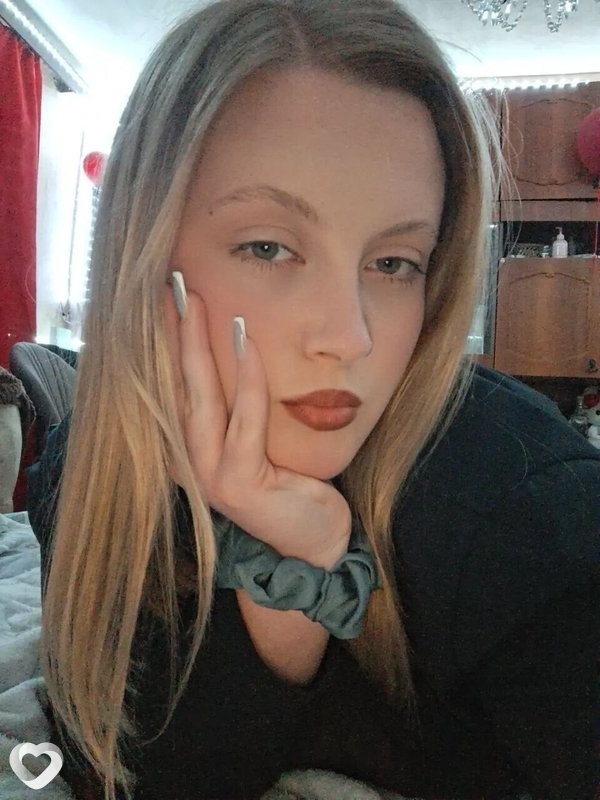 Полина, 21, Находке — анкета №981397