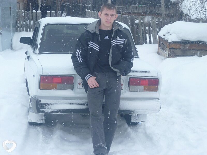 Александр, 32, Бийске — анкета №981548