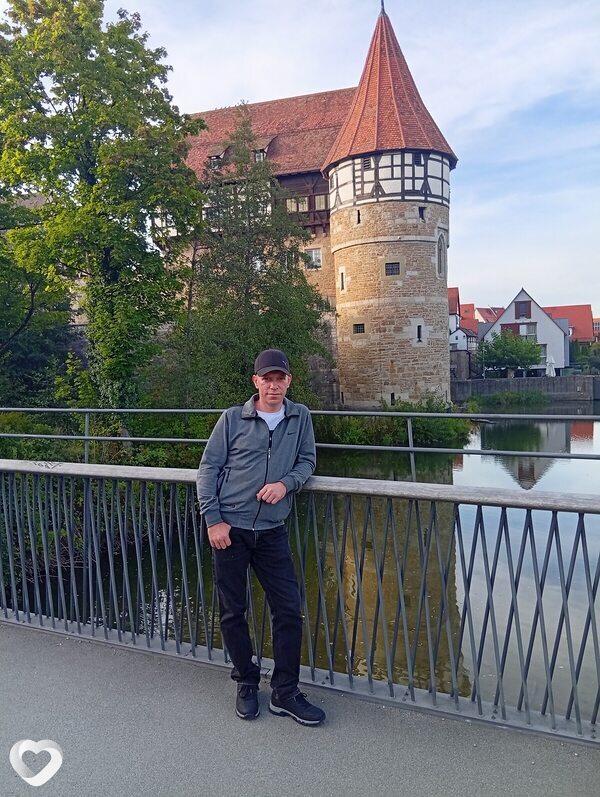 Viktor, 40, Штутгарт — анкета №981676