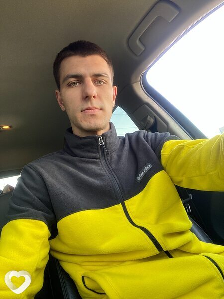 Михаил, 26, Москве — анкета №981711