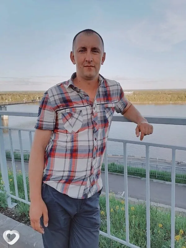 Михаил, 40, Барнауле — анкета №982896