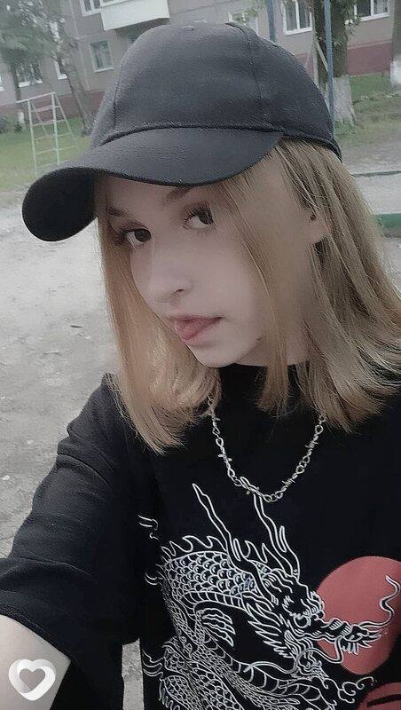 Настя, 21, Витебске — анкета №983237