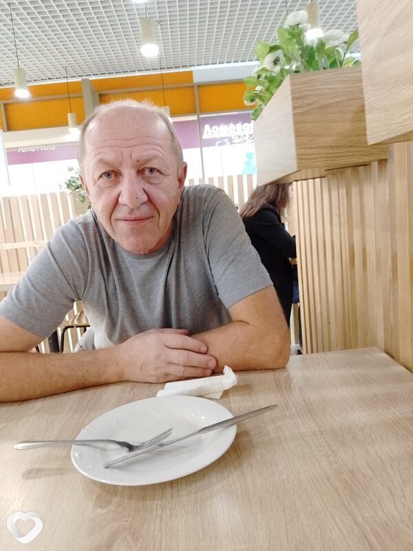 Михаил Магас, 61, Великом Новгороде — анкета №983632