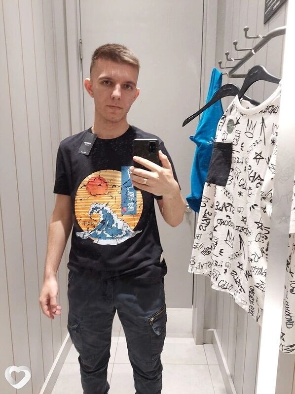 Даниил, 22, Барнауле — анкета №983729