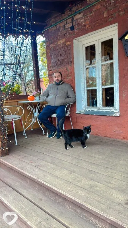 Нусрат, Москва