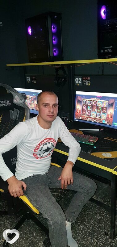 Александр, 30, Ялте — анкета №984285