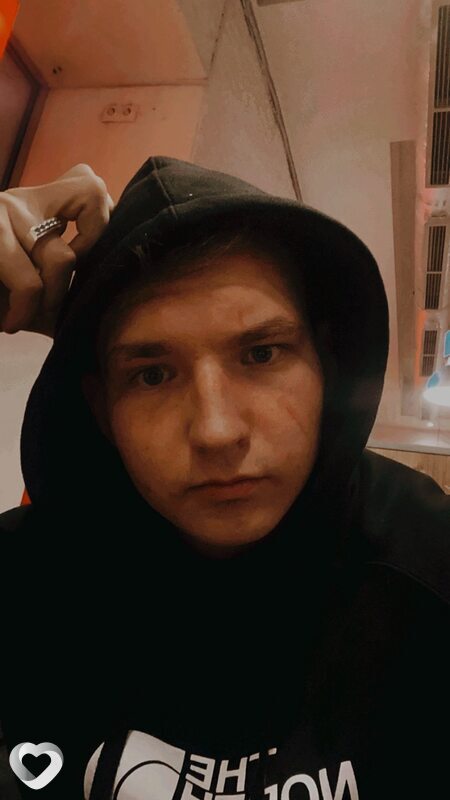 Илья, 23, Новосибирске — анкета №984984
