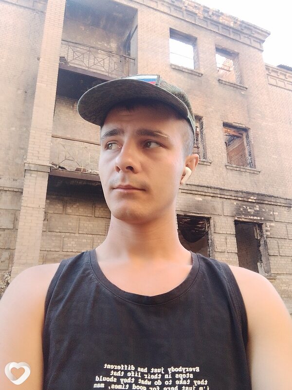 Пётр, 22, Ростове-на-Дону — анкета №985114