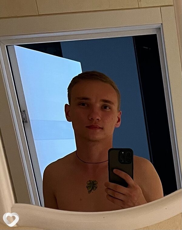 Иван, 24, Москве — анкета №985854