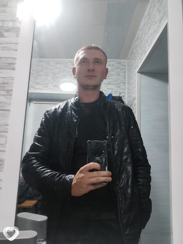 Саша, 30, Барановичах — анкета №985960