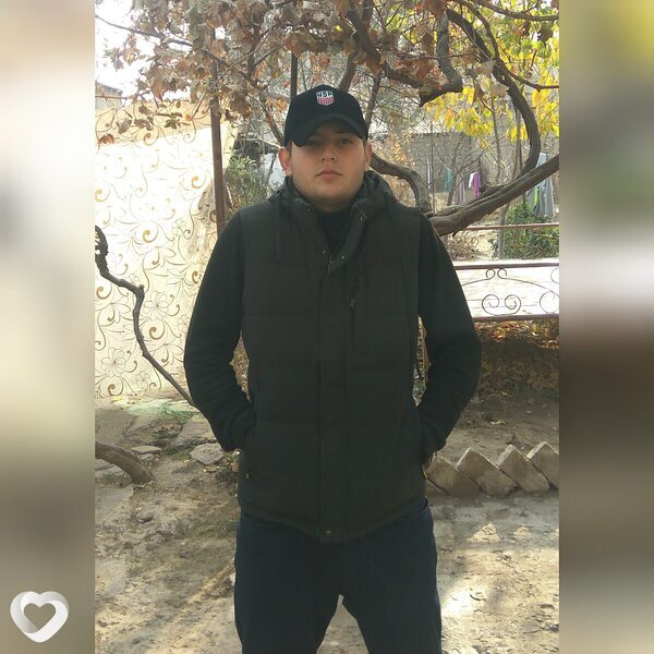 Гарик, 27, Ангарске — анкета №986175