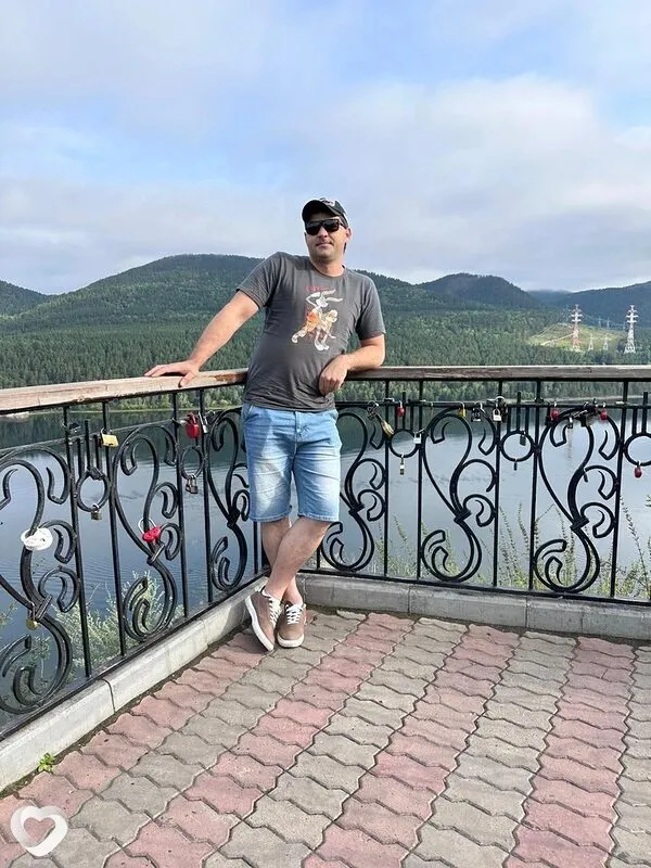 Дмитрий, 40, Новоалтайске — анкета №986262