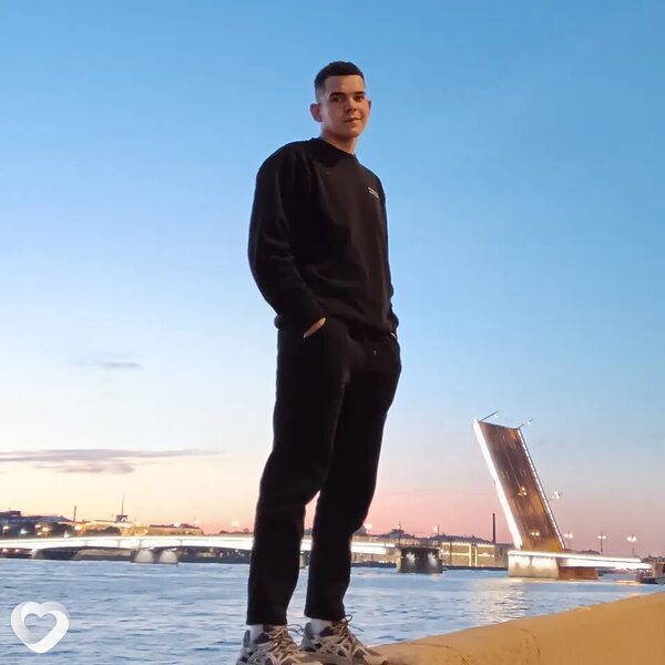 Александр, 22, Минске — анкета №986624