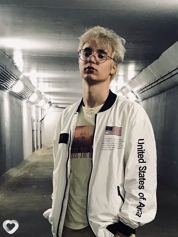 Елисей, 23, Москве — анкета №987106