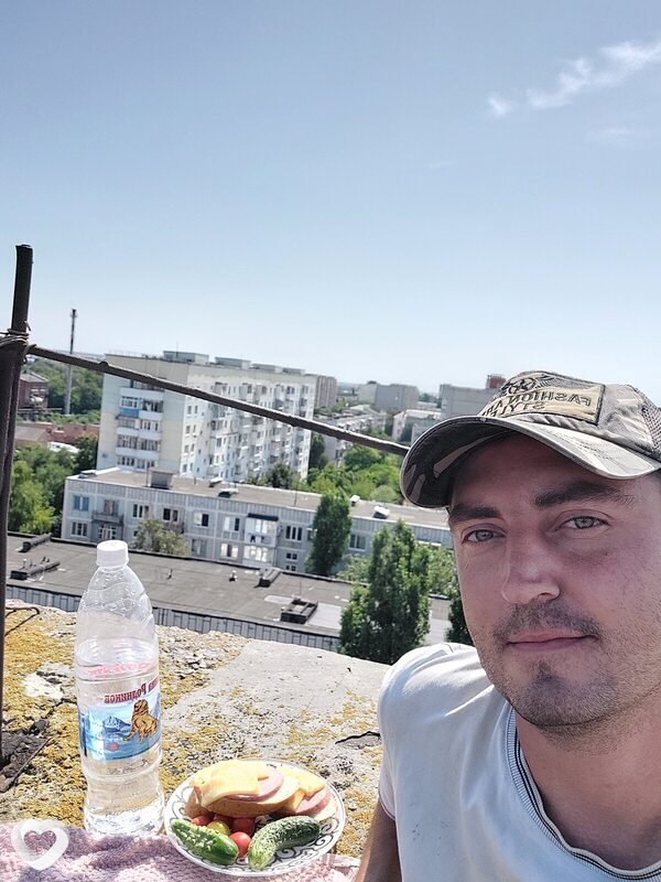 Олег, 36, Ейске — анкета №987537