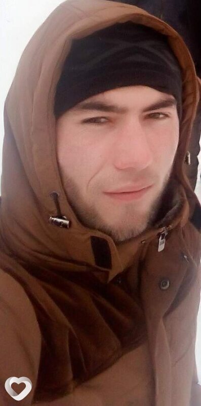 Али, Хасан