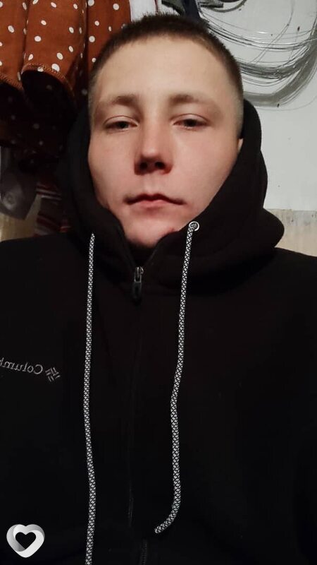 Гена, 21, Кашире — анкета №988467