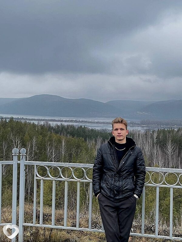 Роман, 22, Самаре — анкета №988792