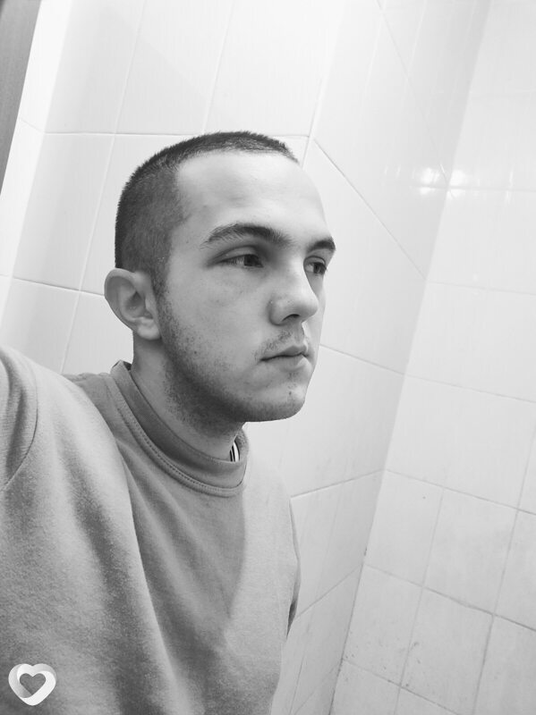 Ярослав, 22, Москве — анкета №989386