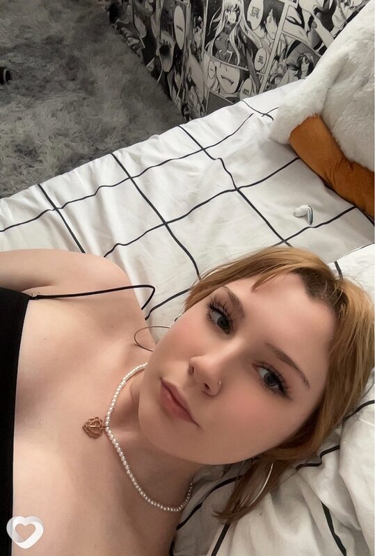 Полина, 21, Санкт-Петербурге — анкета №989445