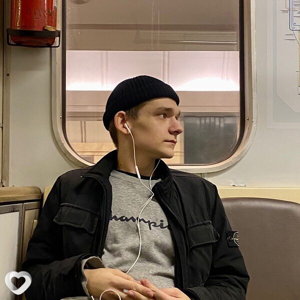 Серёжа, 20, Москве — анкета №989982