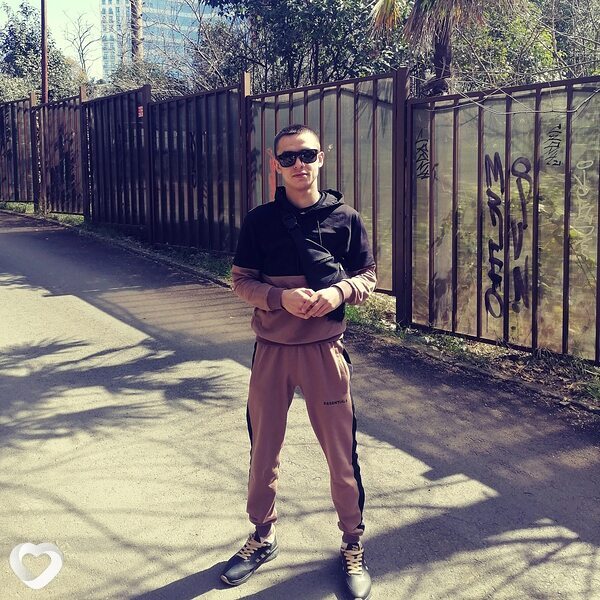 Нияз, 27, Москве — анкета №989637