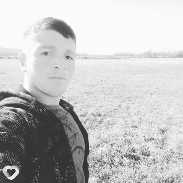Артём Аракелуан, 29, Анапе — анкета №990178