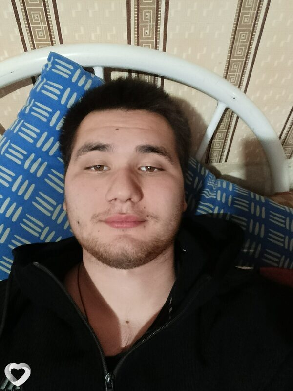 Кирилл, 26, Донецке — анкета №990209
