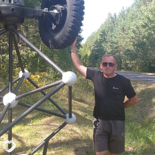 Юрий, 49, Клецке — анкета №990285
