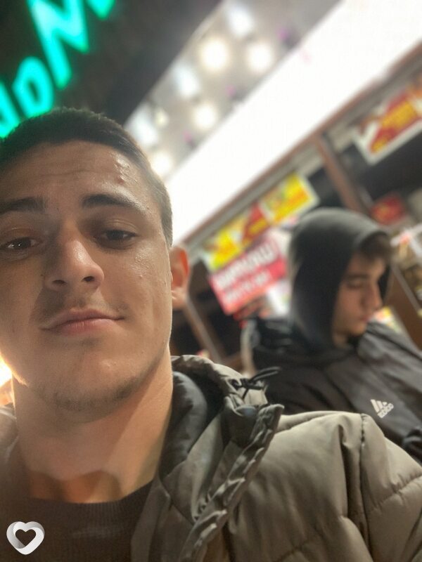 Адам, 20, Москве — анкета №990223