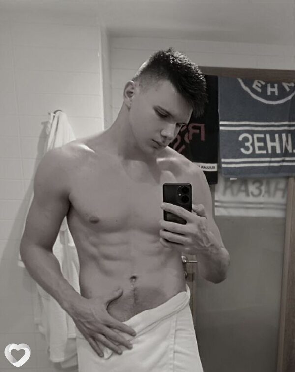 Кирилл, 21, Казани — анкета №990318