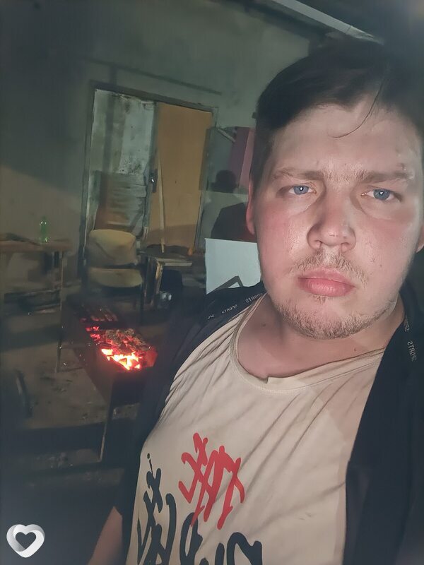 Максим, 25, Москве — анкета №990355