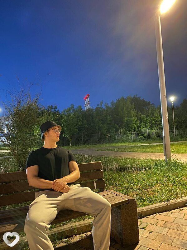 Данила, 22, Москве — анкета №990443