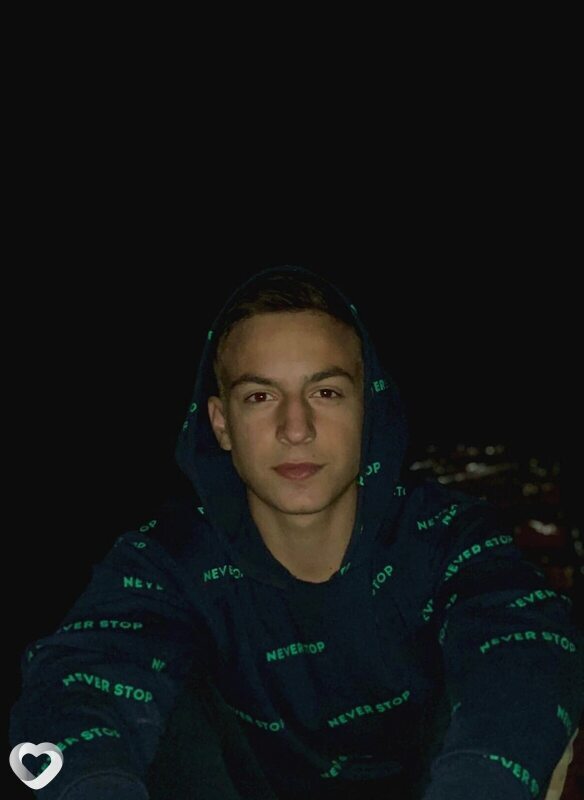 Григорий, 21, Георгиевске — анкета №990543