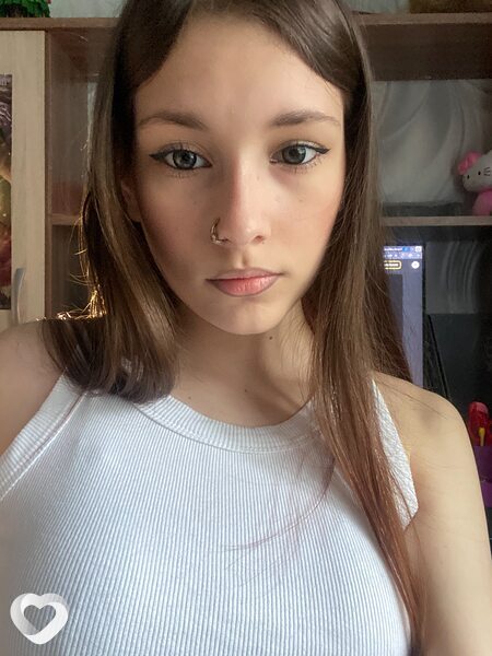 Юлия, 21, Уссурийске — анкета №990508