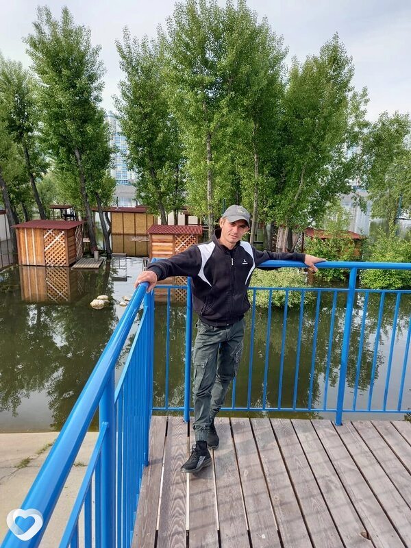 Aleksandr, 40, Красноярске — анкета №990640