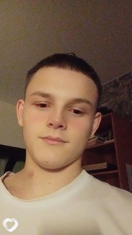 Макс, 21, Омске — анкета №990877