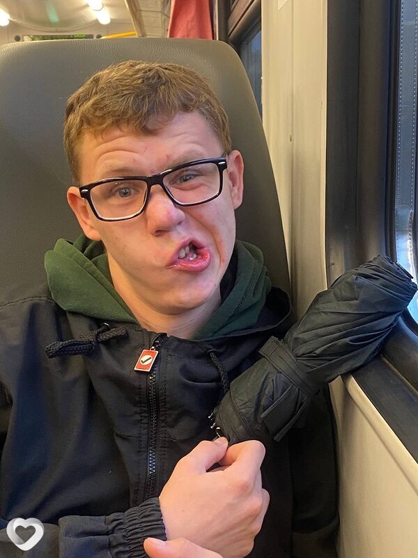 Андркй, 22, Москве — анкета №990979
