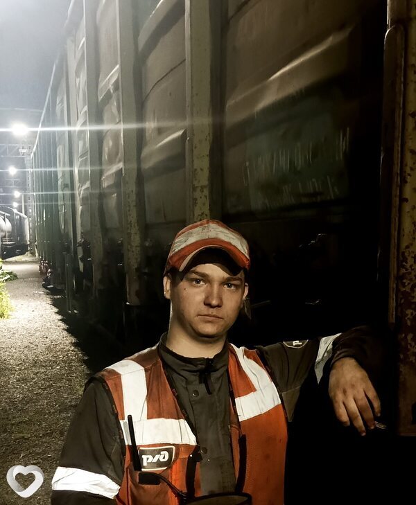 Олег, 21, Челябинске — анкета №990940